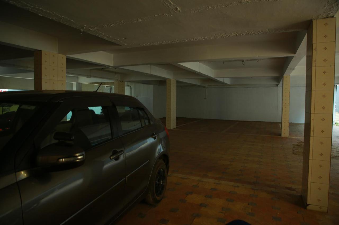 Kalathil Tourist Home Kunnamkulam Zewnętrze zdjęcie