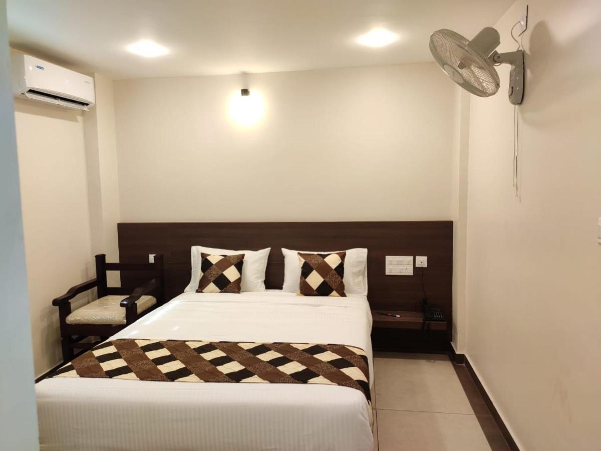 Kalathil Tourist Home Kunnamkulam Zewnętrze zdjęcie